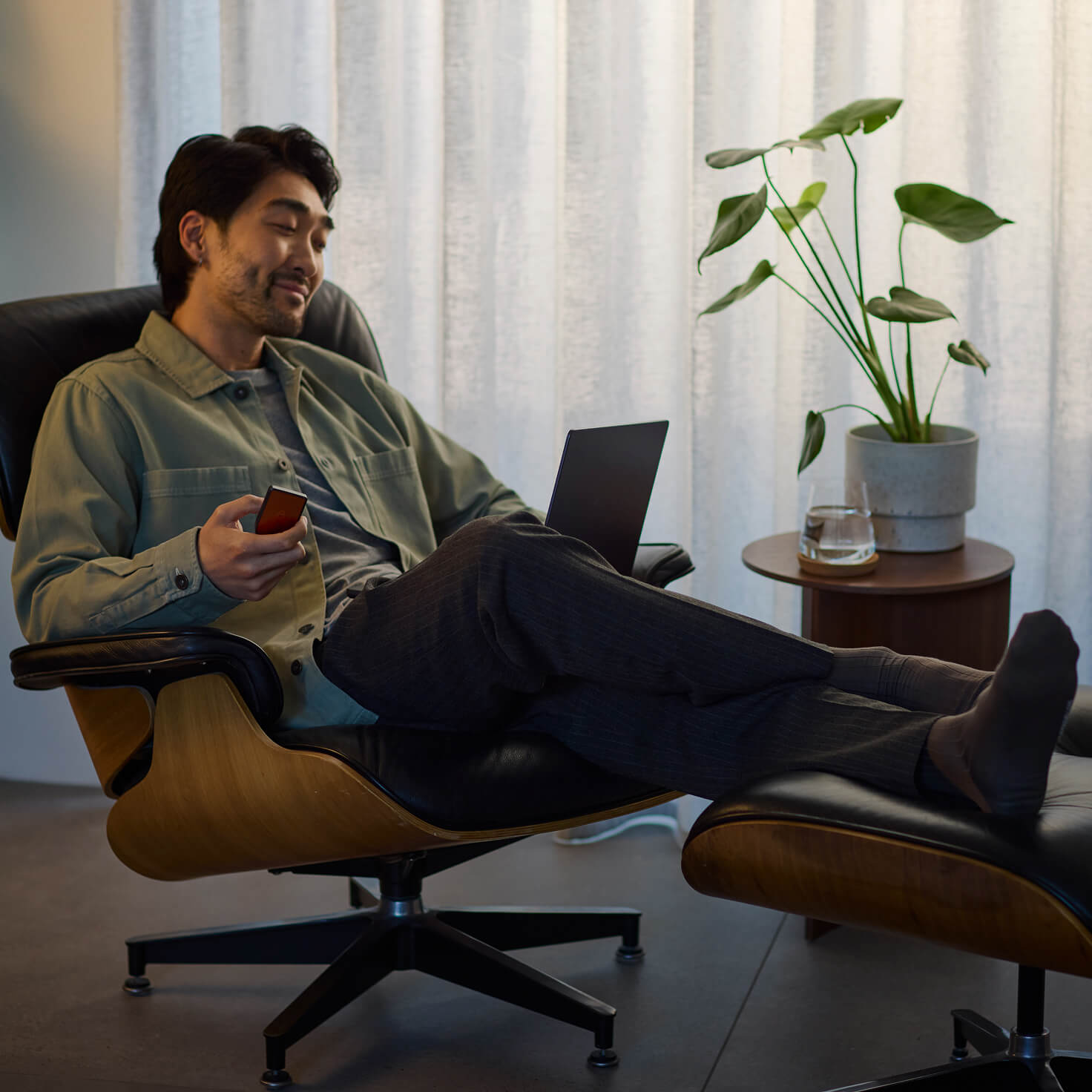 Trezor Suite 桌面端和移动端多链资产管理界面